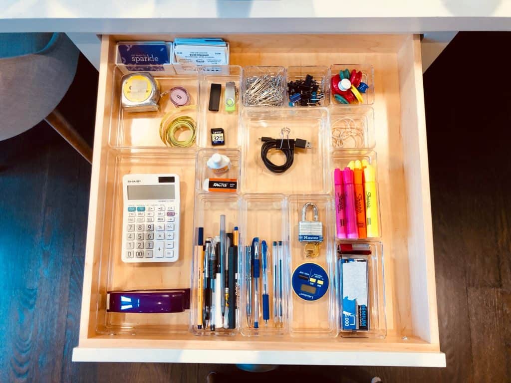 How to Organize Your Junk Drawers