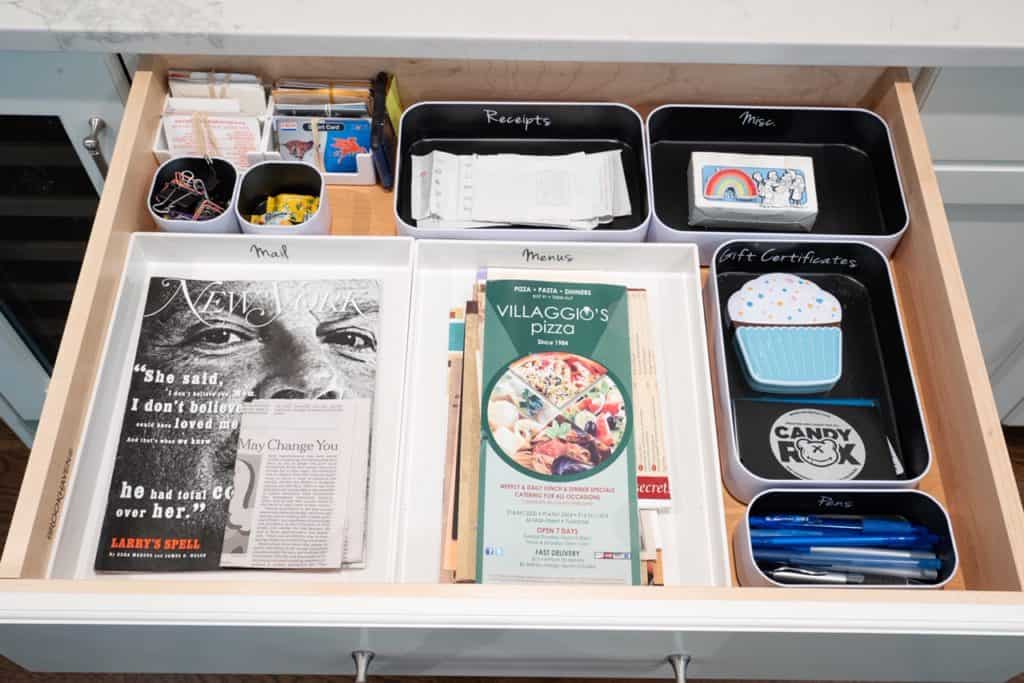 How to Organize your junk drawer